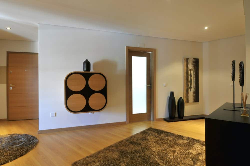 20 Hallway Wall Art Ideas