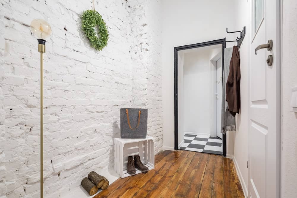 45 Industrial Style Foyer Ideas (Photos)