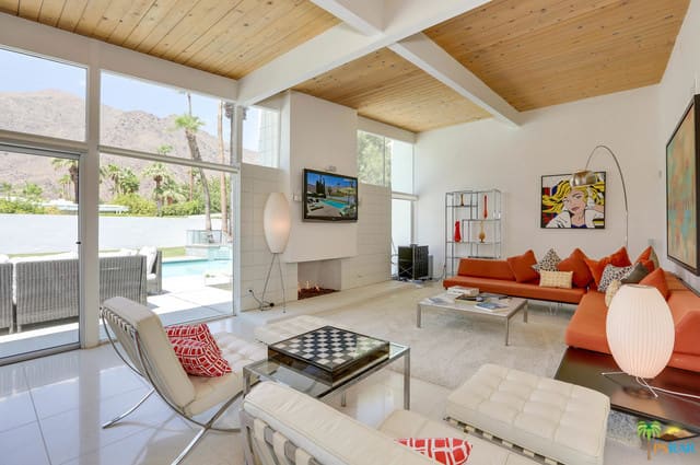 Small Open Concept Mid-Century House (Nicely Renovated)